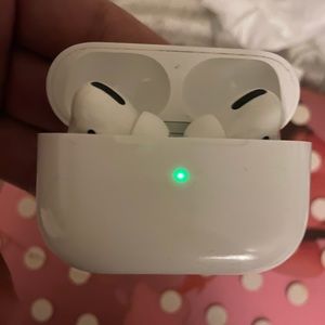 Air pods pro